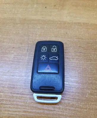 Volvo V60 Ignition key/card 