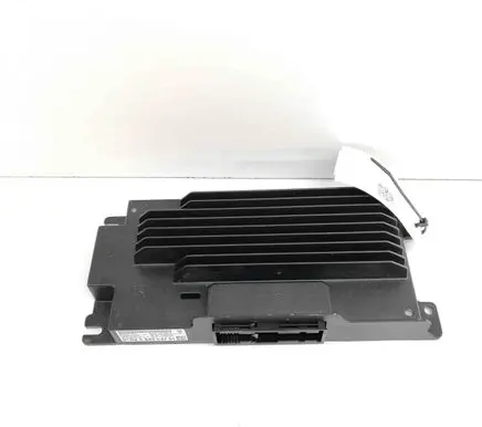 BMW i4 Sound amplifier 5A83C47