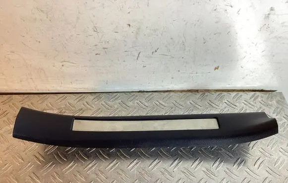 Rear sill trim cover