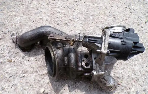 BMW X1 F48 F49 Turbo 9452213