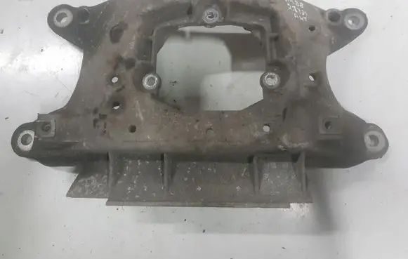 Audi A4 S4 B8 8K Gearbox mounting bracket 8K0399263K