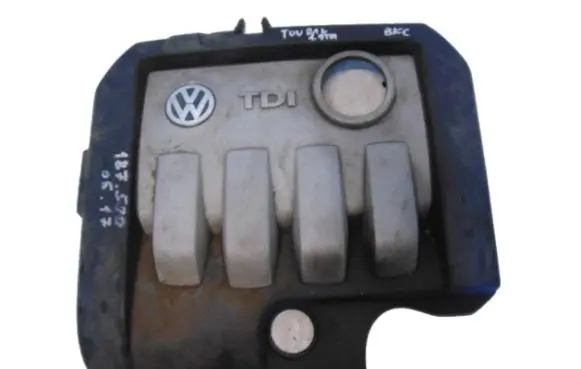 Volkswagen Touran I Engine cover (trim) 03G103925BL