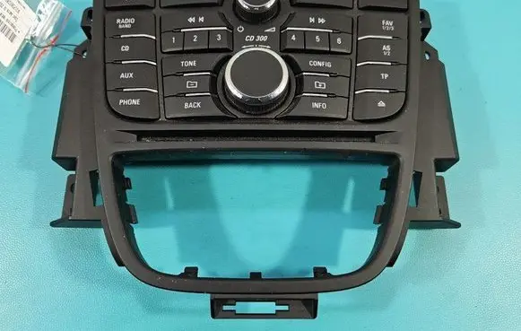 Opel Astra J Head unit multimedia control 13360090 IMPRK1445212