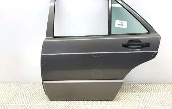Mercedes-Benz 190 W201 Rear door 