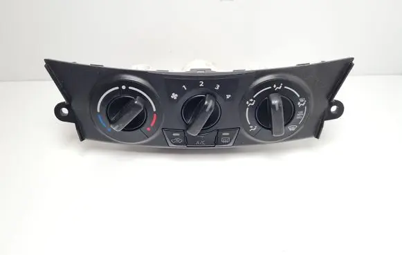 Suzuki Swift II Climate control unit 7441171L0