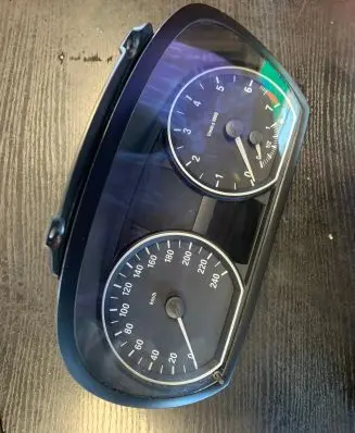 BMW 1 E81 E87 Speedometer (instrument cluster) 9187322 403203201 150449994