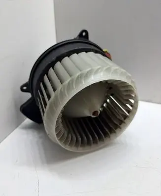 Audi A8 S8 D4 4H Heater fan/blower A62240112 4H1820021C CZ016070166