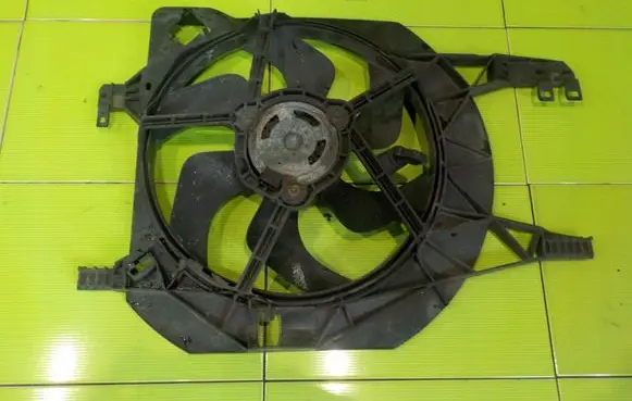 Renault Megane III Fan set 91168027 LP503 8200151874