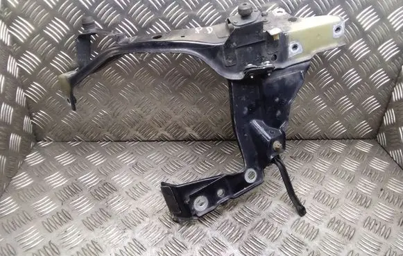 Opel Zafira B Radiator support slam panel bracket 
