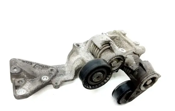 Volvo V50 Engine mounting bracket 30731398