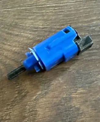 Renault Master III Clutch pedal sensor 258251679R