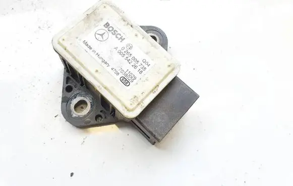 Mercedes-Benz E W212 ESP acceleration yaw rate sensor 0265005735 a0055422618