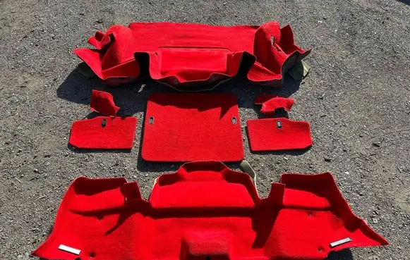 Chevrolet Corvette C5 Trunk/boot floor carpet liner 05682524
