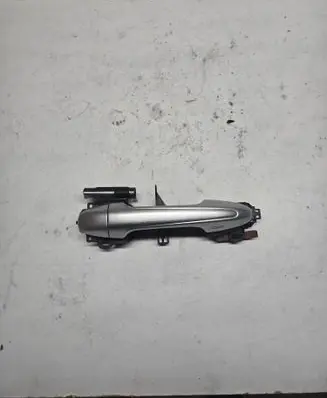 Toyota RAV 4 (XA40) Front door exterior handle