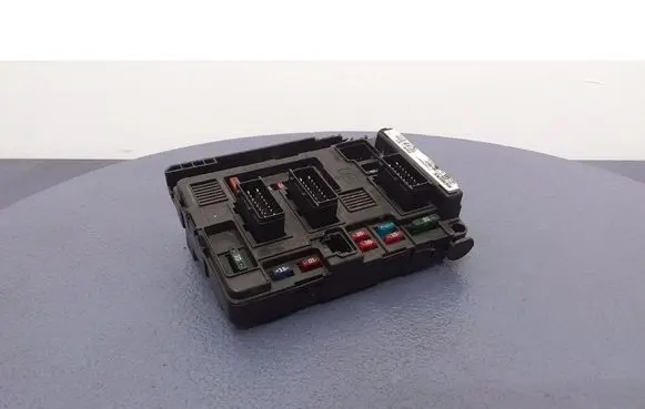 Citroen C5 Fuse box set 9643498780