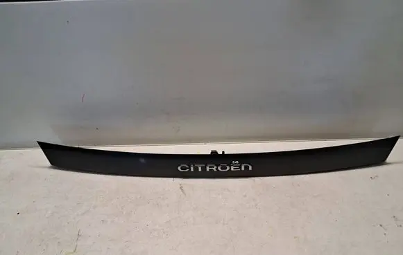 Citroen DS4 Trunk door license plate light bar 9687506277