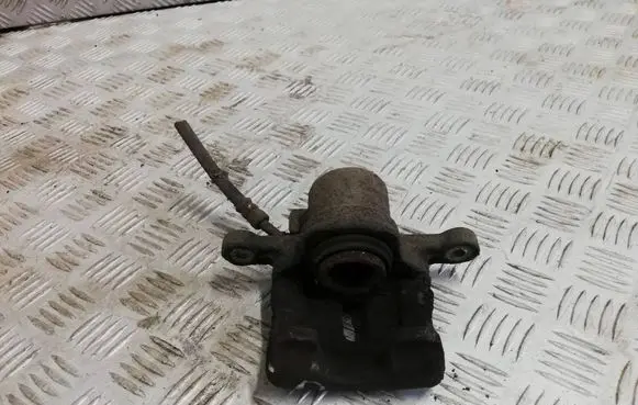 Chevrolet Captiva Rear brake caliper
