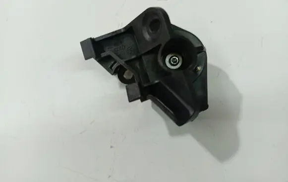 Audi A6 S6 C6 4F Engine bonnet (hood) release handle 4F1823633B