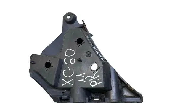 Volvo XC60 Front bumper mounting bracket 30764618