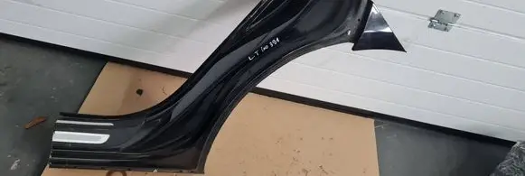 Audi Q5 SQ5 Fender NAROZNIKQ58RLT