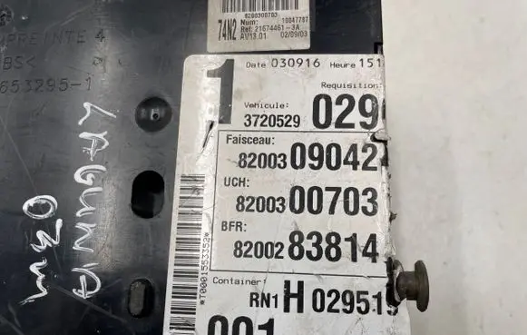 Renault Laguna II Fuse module 8200309042 8200300703 8200283814