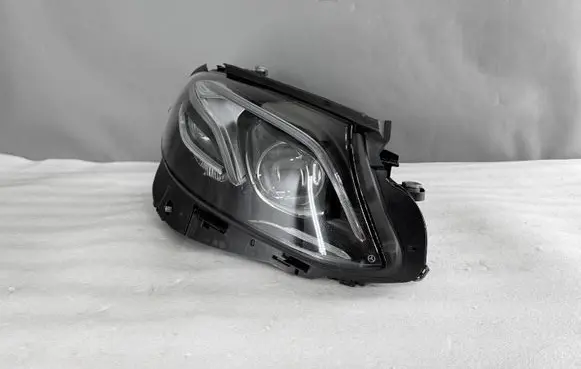 Mercedes-Benz E W213 Headlight/headlamp A2139062606