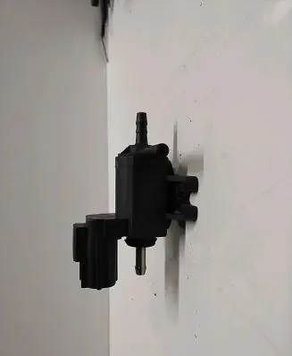 Land Rover Range Rover Sport L320 Turbo solenoid valve 70121101 07T064
