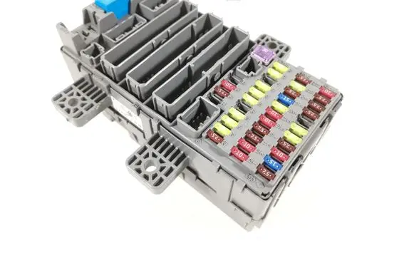 Honda Civic Fuse module 38200-SMK-407 SMK-4070