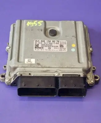 Mercedes-Benz Vito Viano W639 Engine control unit/module A6461500678 0281013784 1039518