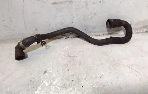 Land Rover Range Rover Evoque L538 Engine coolant pipe/hose