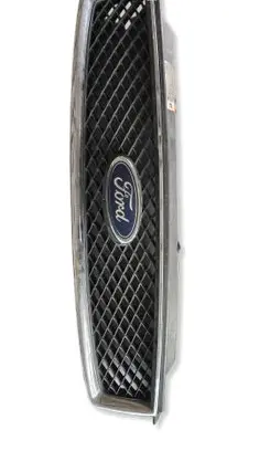 Ford C-MAX I Front grill 3M51R8200A 3M51R8200