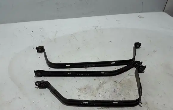 Audi A6 S6 C8 4K Fuel tank mounting bracket 4K0201654E