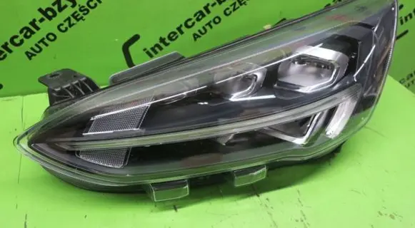 Ford Focus Headlight/headlamp