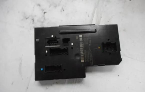Mercedes-Benz E W212 SAM control unit A2129009822