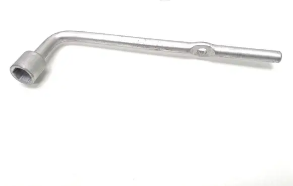 Honda Civic Wheel nut wrench 