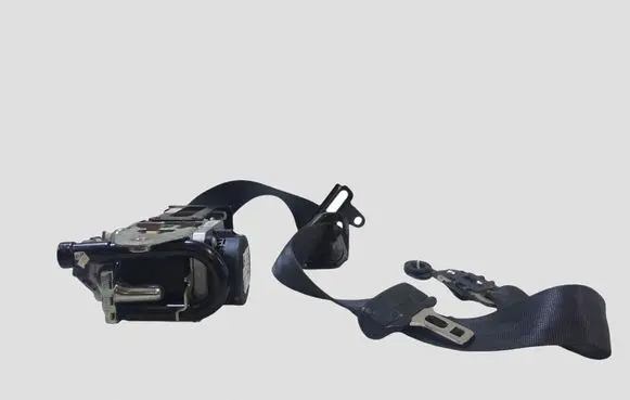 Volvo V60 Front seatbelt 39818843 624085000 616155800