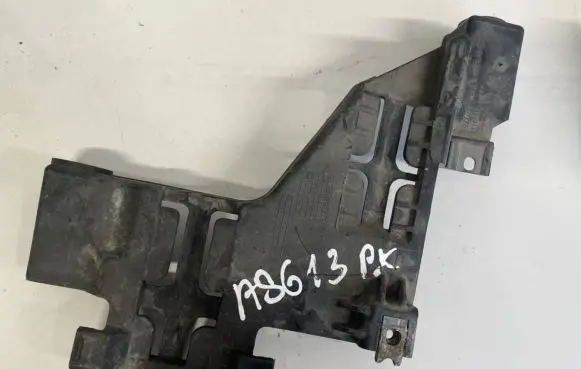 Audi Q5 SQ5 Front bumper mounting bracket 1010717075 10107-17075