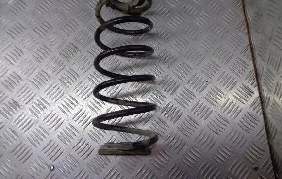 Mitsubishi Colt CZ3 Rear coil spring