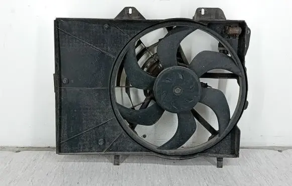 Citroen C3 Picasso Electric radiator cooling fan 9682895680
