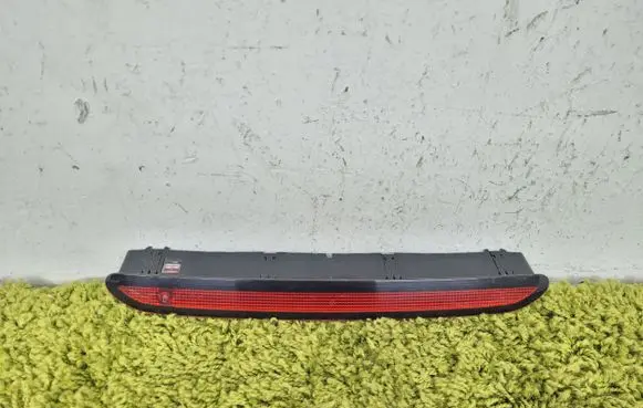 Volkswagen Golf Sportsvan Third/center stoplight 3cn945087