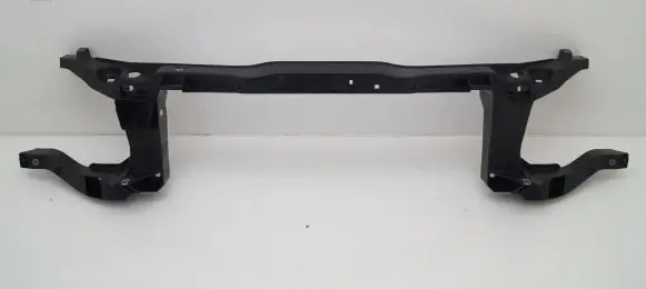 Mercedes-Benz Vito Viano W447 Top upper radiator support slam panel