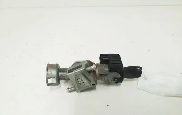 Ford Focus C-MAX Ignition lock 3M513F880AD