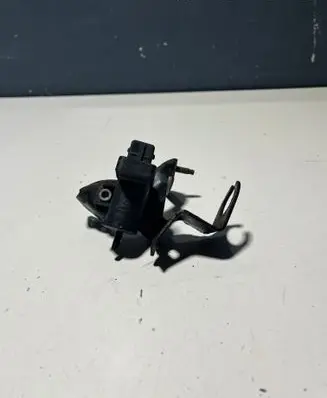 Opel Movano B Turbo solenoid valve 8200762162