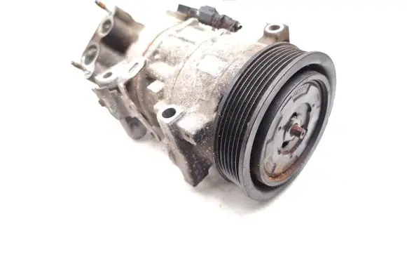 Citroen C4 II Picasso Air conditioning (A/C) compressor (pump) 9675657880