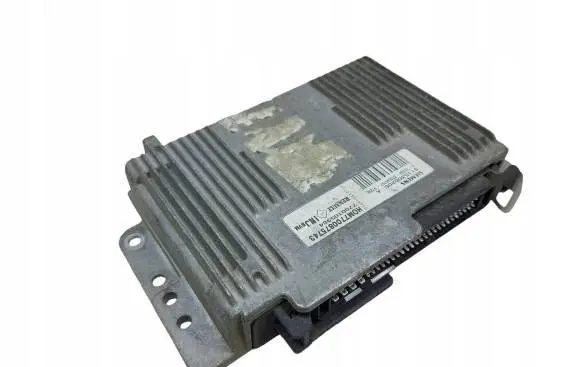 Renault Scenic I Engine control unit/module P86S010022