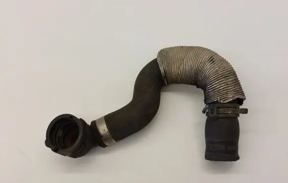 Volkswagen PASSAT B8 Engine coolant pipe/hose 5Q0122073AL