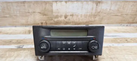Renault Laguna II Climate control unit 8200264425D HDS20C27