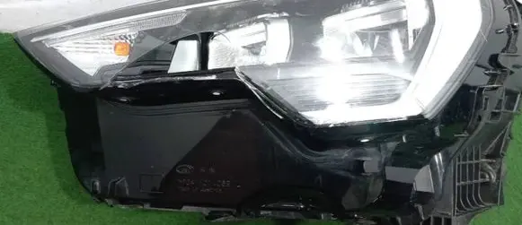 Audi Q3 F3 Headlight/headlamp 83A941011