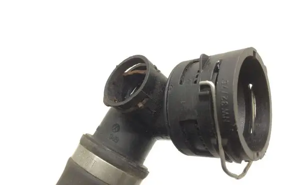 Volkswagen Touareg I Engine coolant pipe/hose 7L6122291