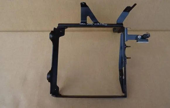 Mercedes-Benz GLC AMG Radiator mount bracket A2535007600
